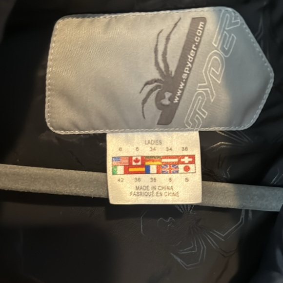 Spider Jacket - Picture 3 of 3